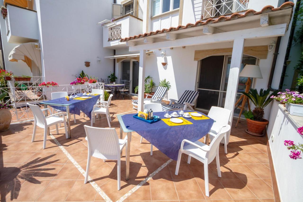 B&B L'Orizzonte Crotone Buitenkant foto